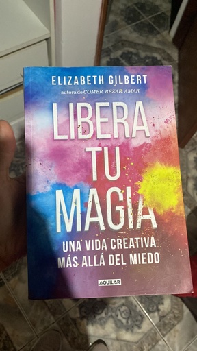 Libera tu Magia. 5 hacks y un desafío de 10 días para hablar en público con seguridad, claridad y poder personal